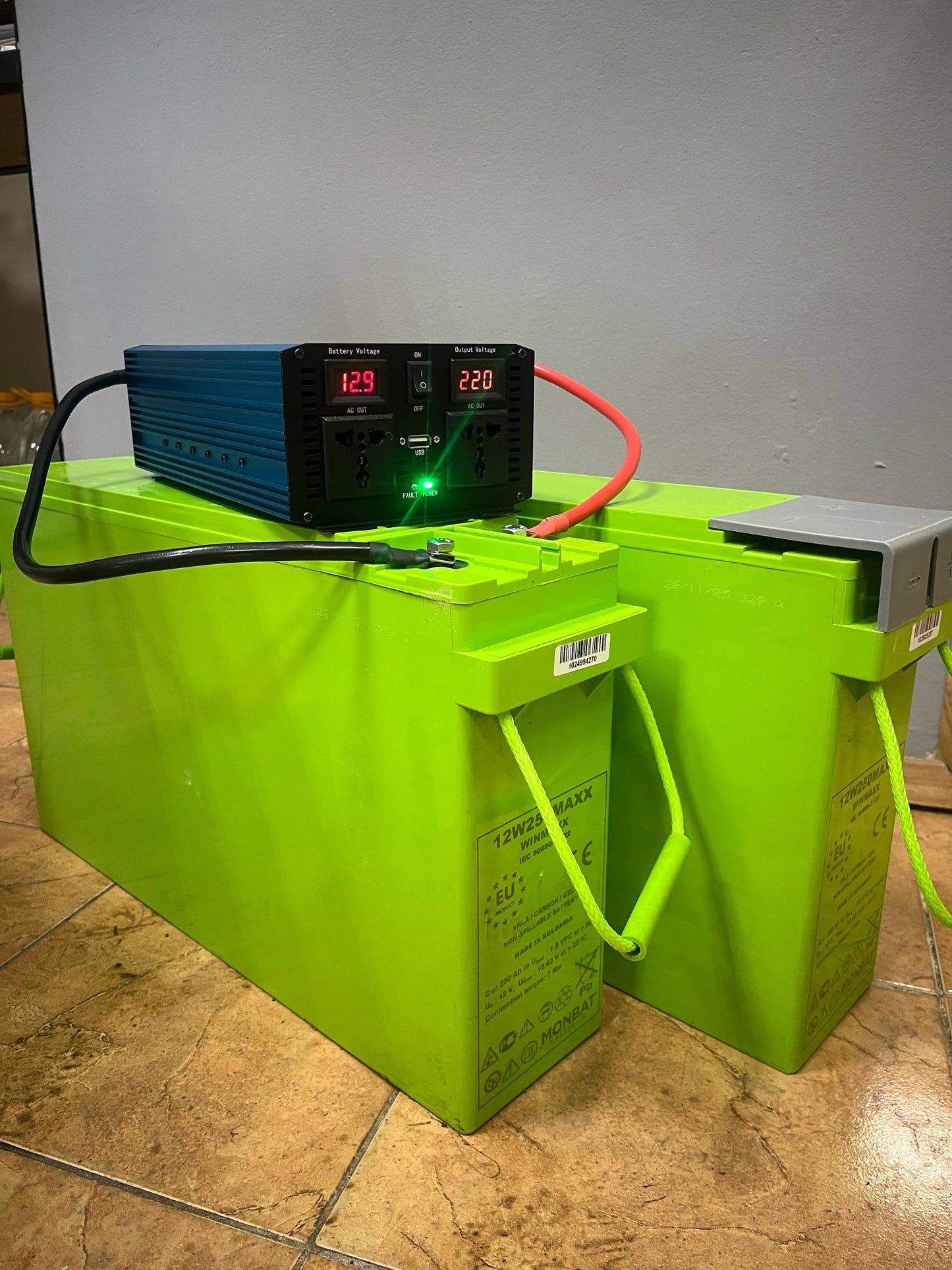 Акумулятор Monbat 12W250MAXX AGM